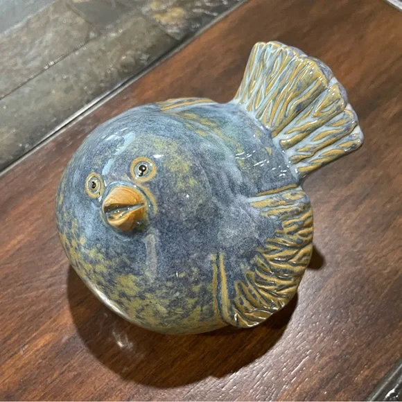 Blue & Brown Pottery Pudgy Puffed Sitting Bird - Picture 1 of 6